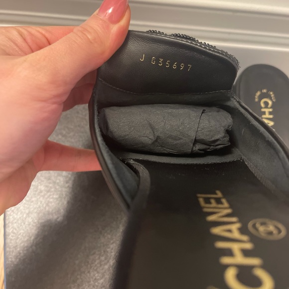 100% Authentic Chanel moccasins - Picture 4 of 6